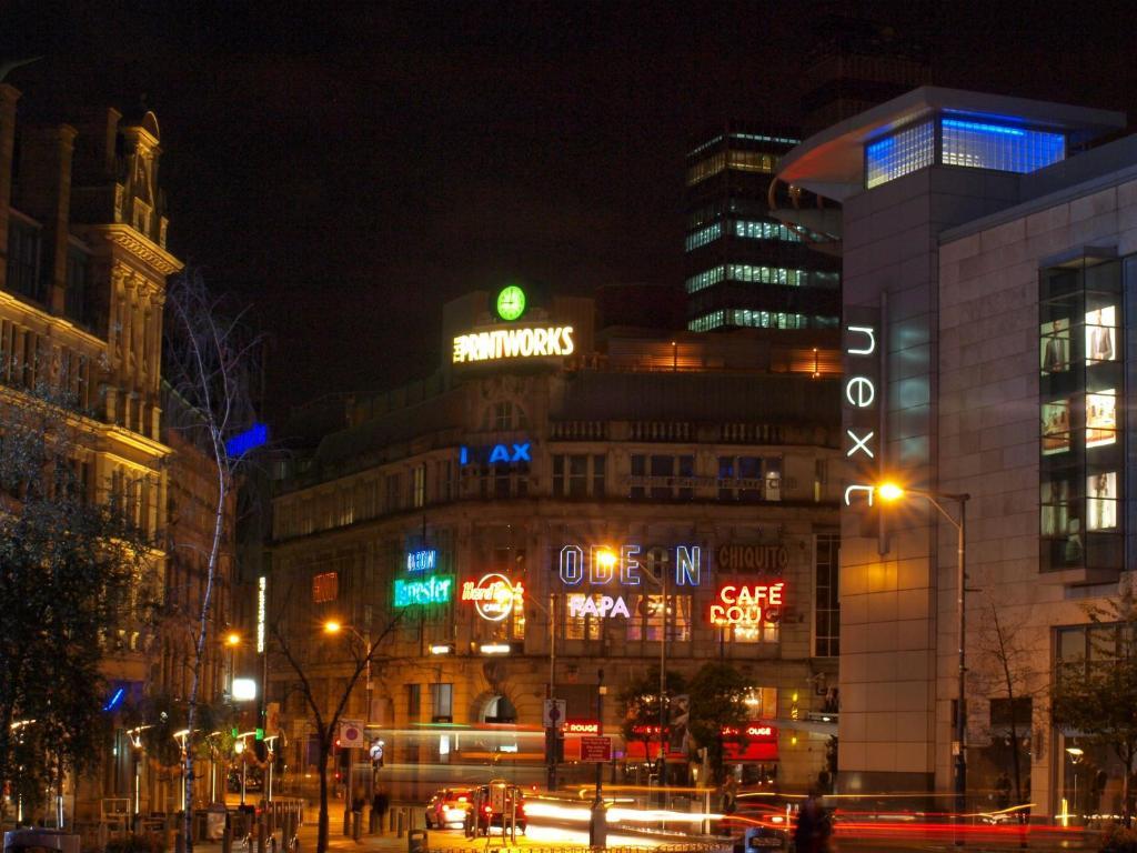 Atana Apartments Manchester Ngoại thất bức ảnh