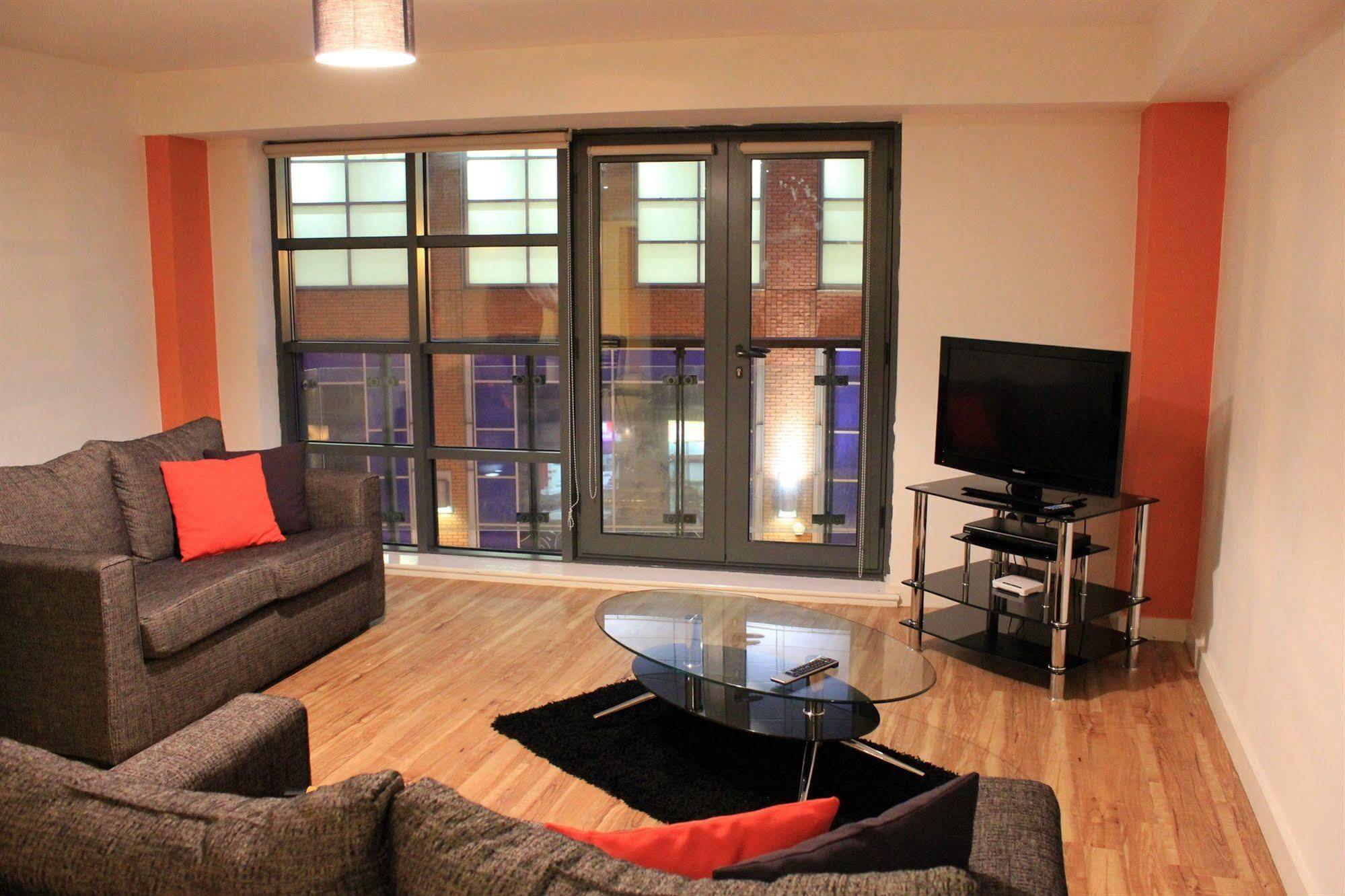 Atana Apartments Manchester Ngoại thất bức ảnh